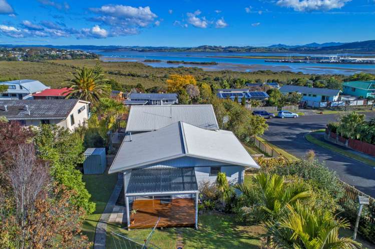 39 West View Crescent Onerahi_26