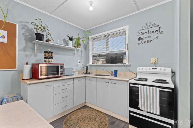 8 Omori Place Castlecliff_3