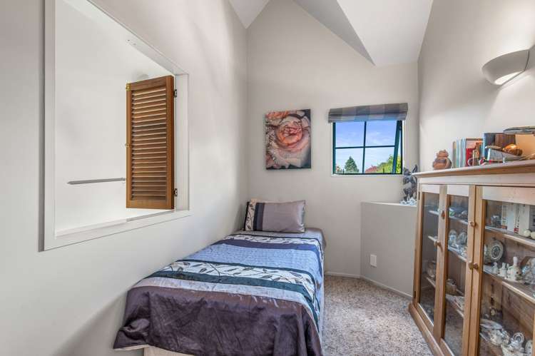 25 Kahurangi Drive Lynmore_18