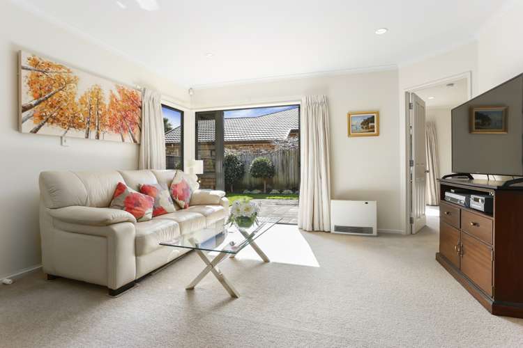 7 Canonbie Place East Tamaki Heights_8