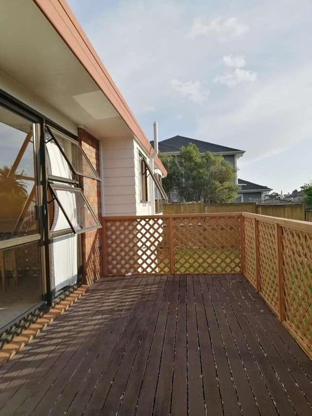 2/107 Moore Street Howick_2