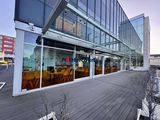 Cafe/2 Fred Thomas Drive Takapuna_2