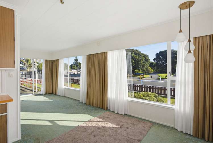 5 Marine Parade Paraparaumu Beach_9