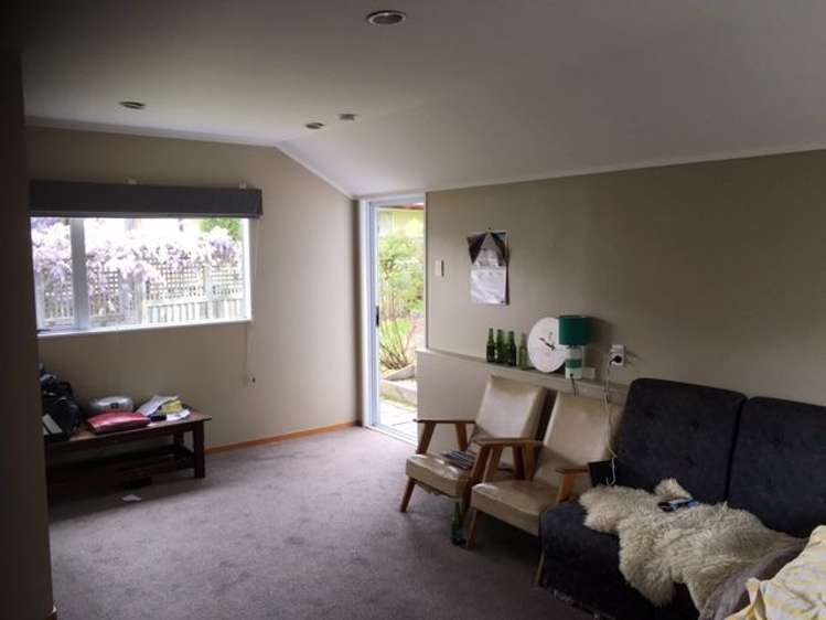 32a Avalon Crescent Avalon_2