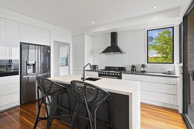 99 Guanaba Road Tamborine Mountain_6