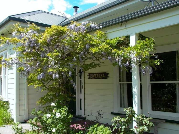 3 Rosstown Road Reefton_5