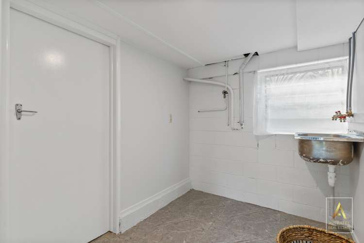 1/4016 Great North Road Glen Eden_14