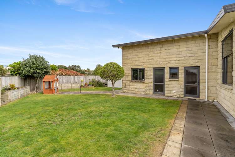 11 Te Ropata Place Waikanae Beach_18