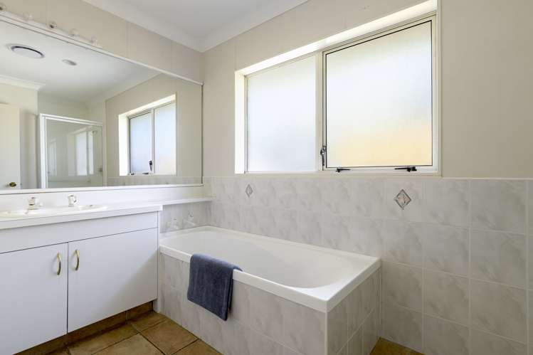 9 Malibu Key Papamoa_12