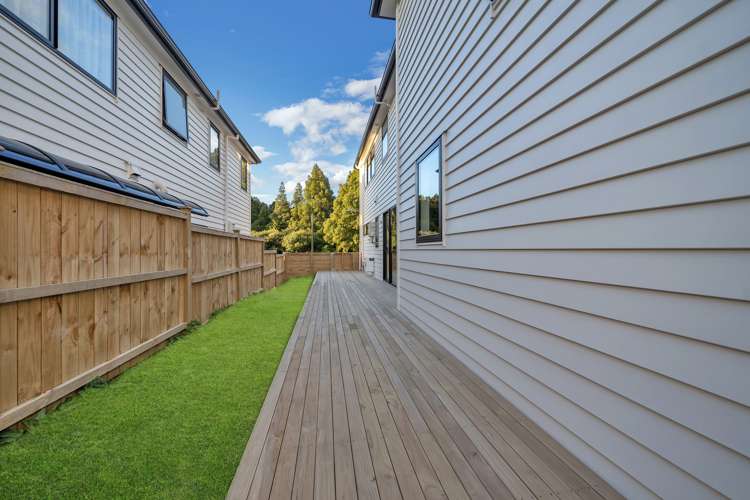 1 Tullymore Drive Flat Bush_21