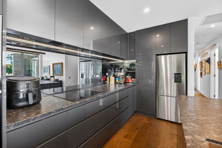 102/1 Harley Street Nelson City_6