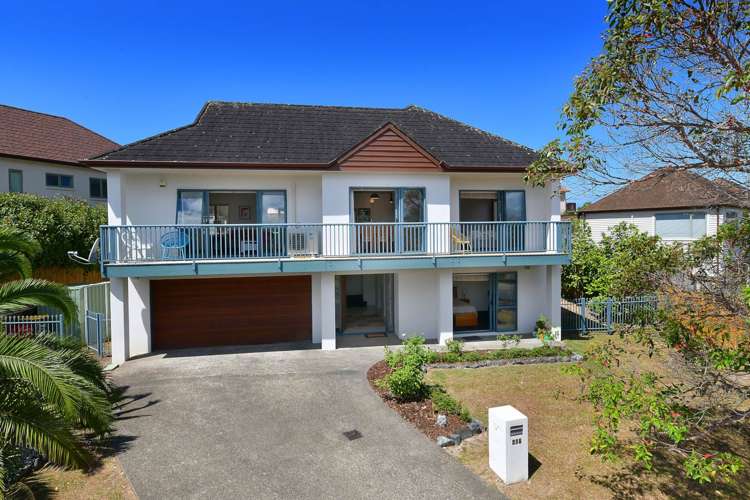 227 Alec Craig Way Gulf Harbour_0