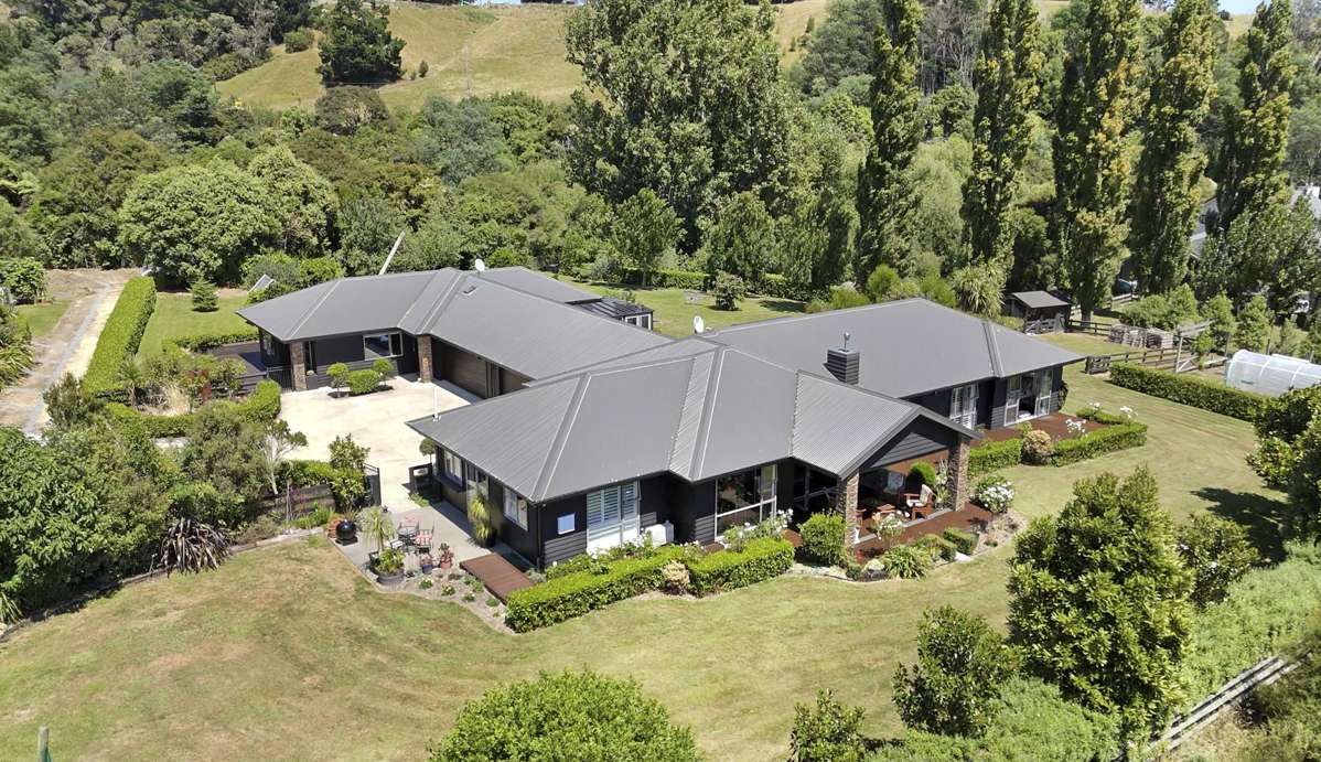 38 Kingsdale Park Drive_0