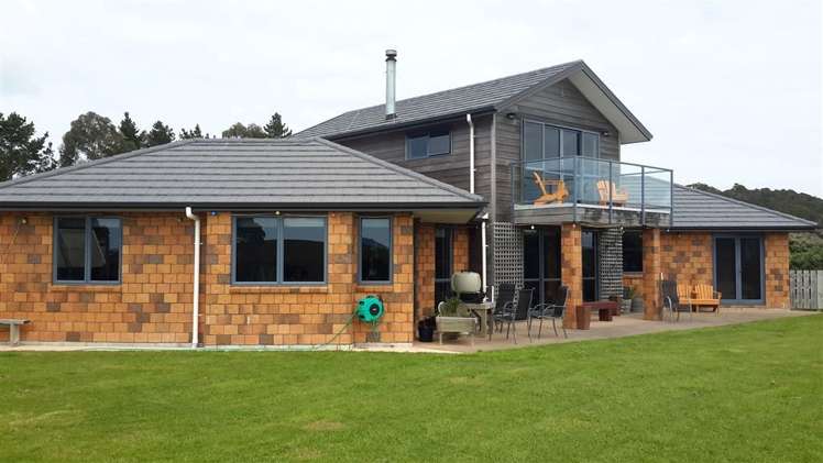 229 Sandford Road Ruakaka_13