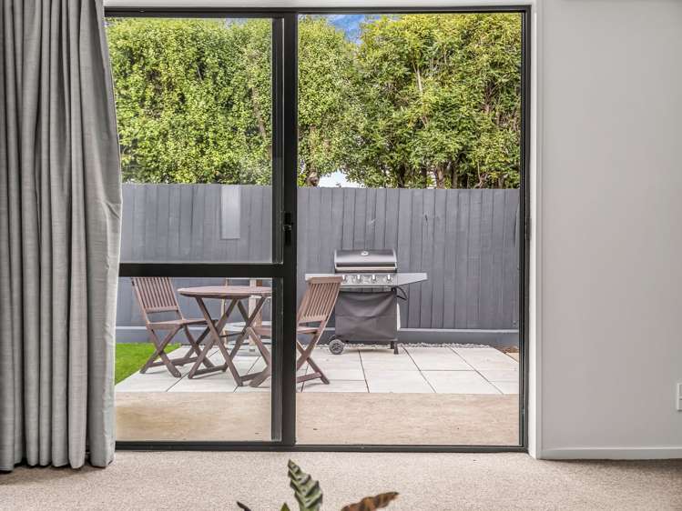 63 Warden Street Richmond_16