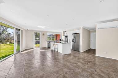 193 Kimihia Road_4