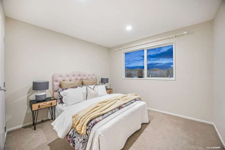 251 Murphys Road Flat Bush_14