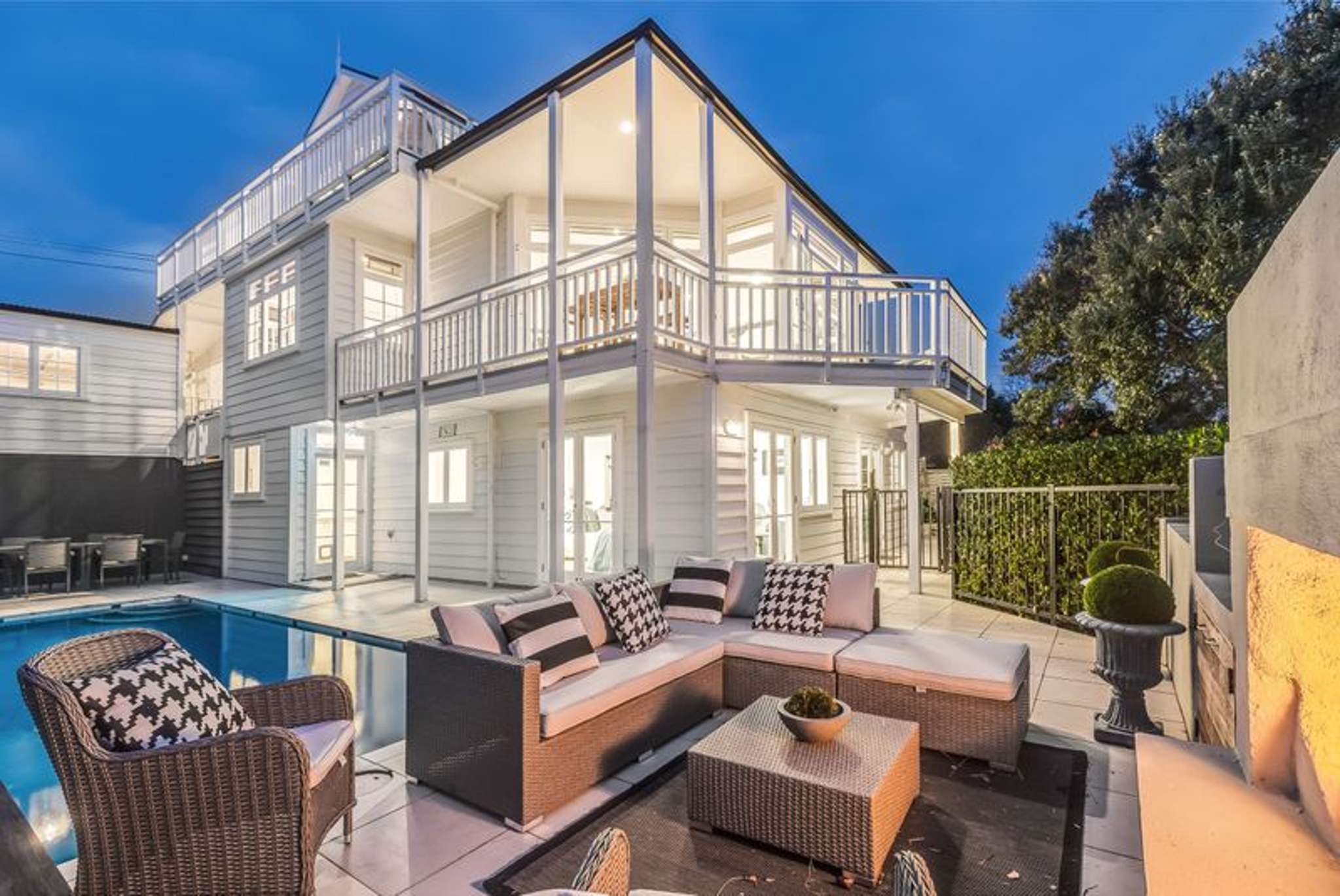 Auction round-up: Grammar zone home sells for $2.7 million