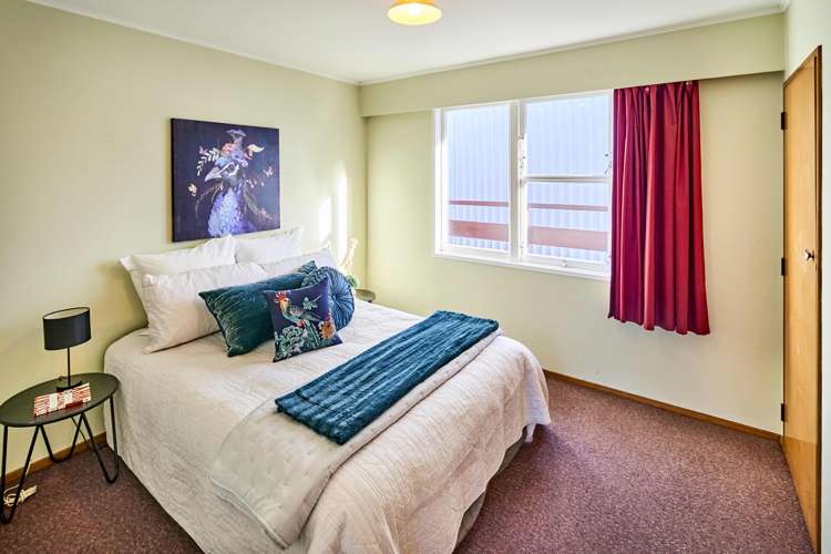 2/16 Rolleston Street Mount Cook_6