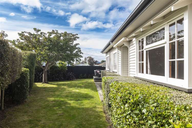 18 Cleland Street Belfast_17