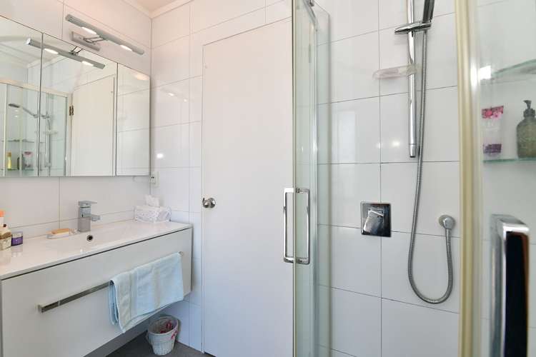 2/3 Marie Avenue Red Beach_12