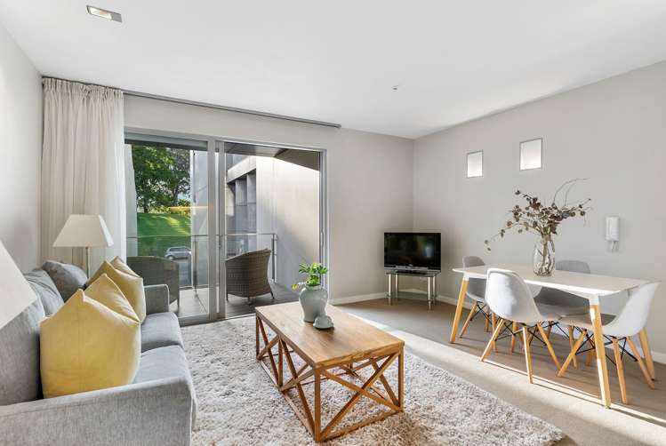 1E/11 George Street Newmarket_14
