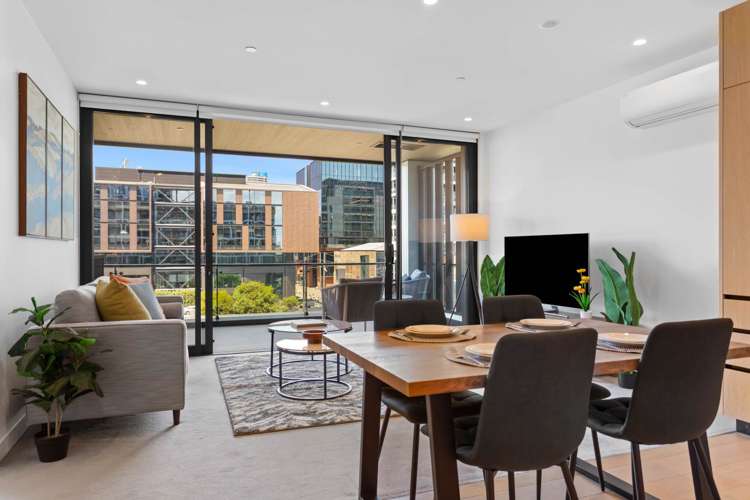 305/70 Daldy Street_1