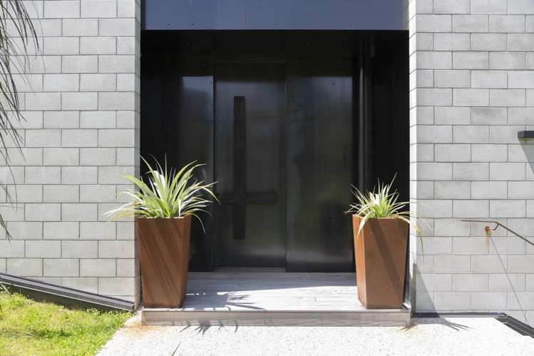 134 Park Street Queenstown_21