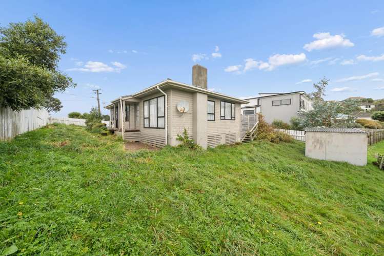 3 Matatiro Street Tītahi Bay_16