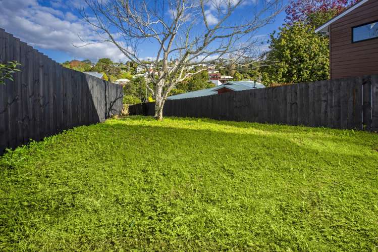 2/17 Greenvalley Rise Glenfield_16