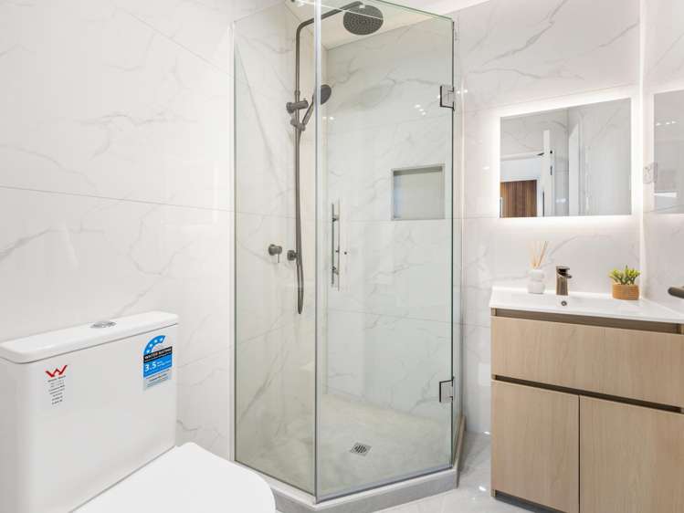 46a & 46b Woodford Avenue Henderson_22