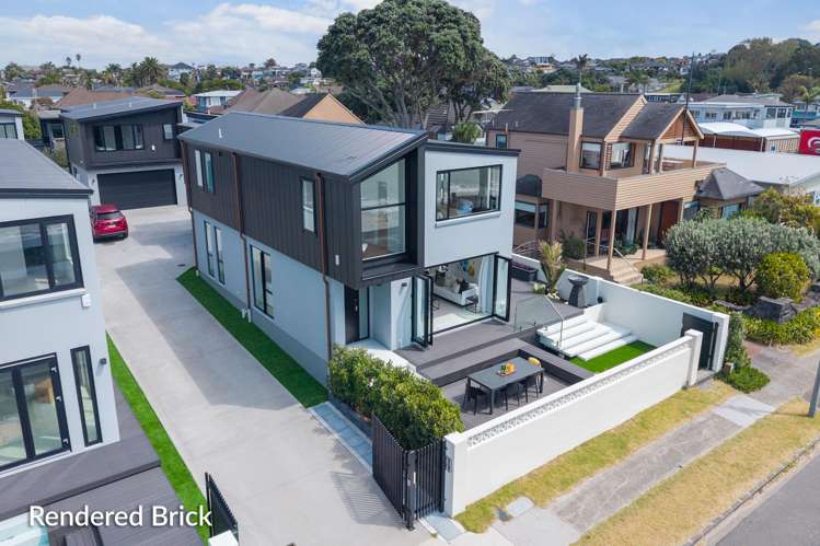 18A The Esplanade Eastern Beach_0