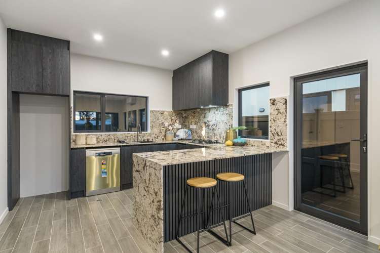 3/24 Endeavour Street_5
