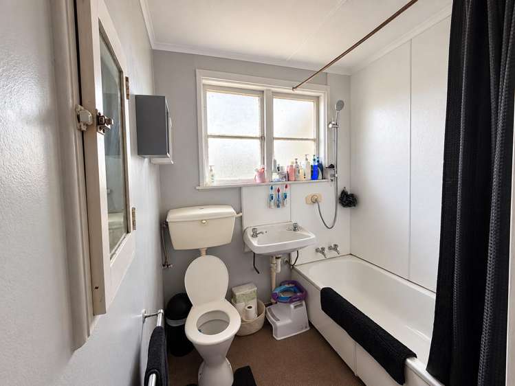 62 Semple Street Huntly_10