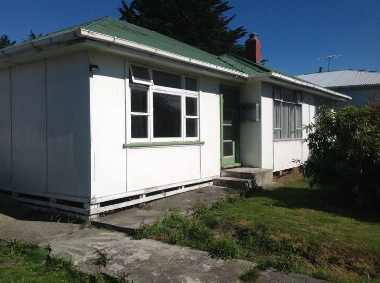 53 Main Road Clinton and Surrounds_17