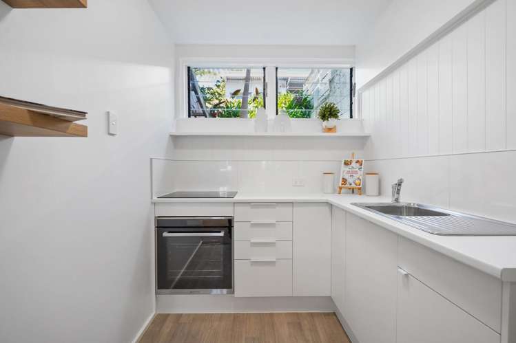 2/48A Kohimarama Road_5