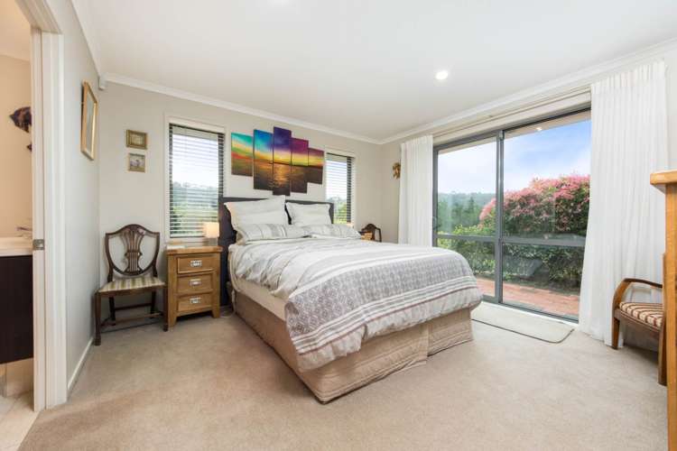 19 Manuka Grove Helensville_8