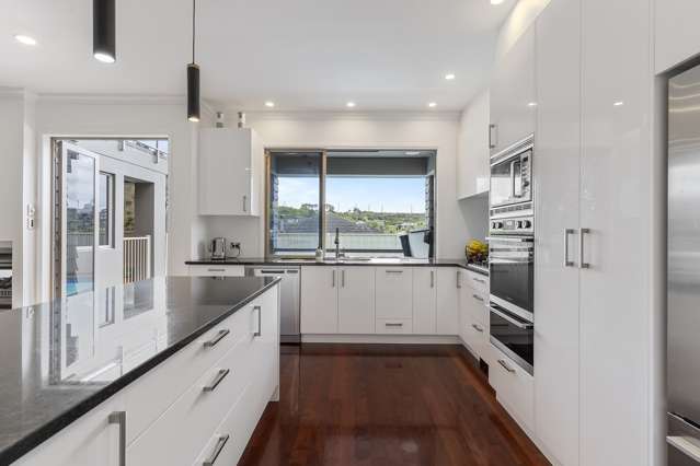 73 Waldorf Crescent Orewa_2