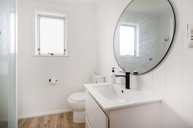 9 Edinburgh Street Feilding_23