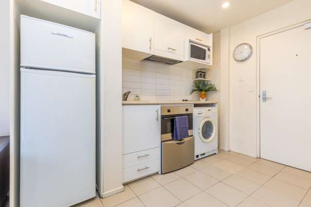 1e/23 Emily Place Auckland Central_3