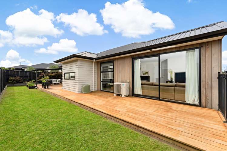 8 Kuinga Street Milldale_18