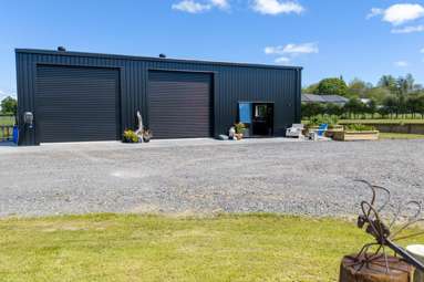 84 Hall Road_2