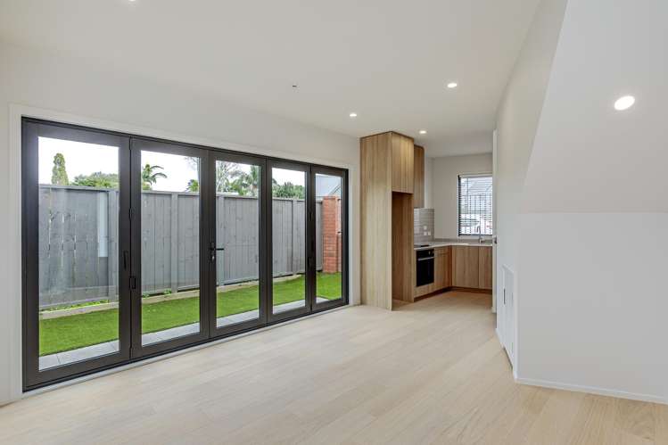 1/124 Taylors Road Mt Albert_3