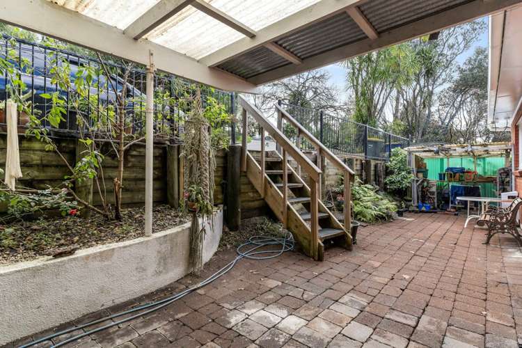 42 West Lynn Road Titirangi_6