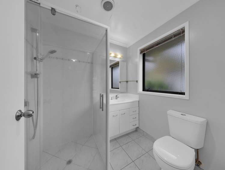 63 Coleraine Drive Rototuna_16