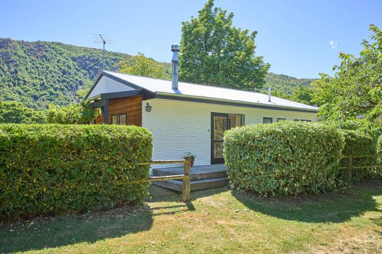 17 Hertford Street Arrowtown_16