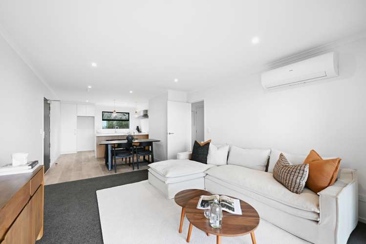 3/12 Ruakiwi Road Hamilton Lake_3