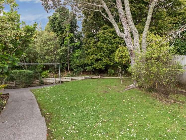 6 Rangitoto View Road Cockle Bay_17