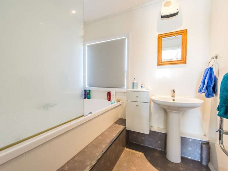 29 Nukumaru Parade Waiinu Beach_15