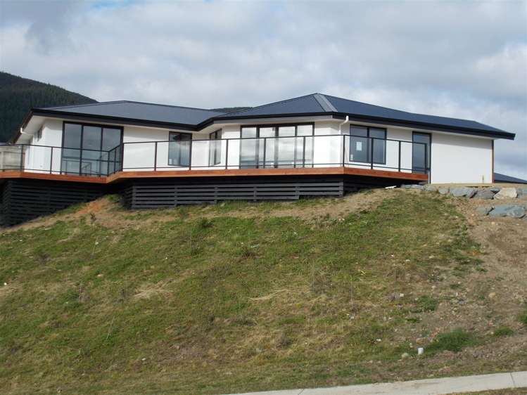 3 Woolshed Drive Stoke_0